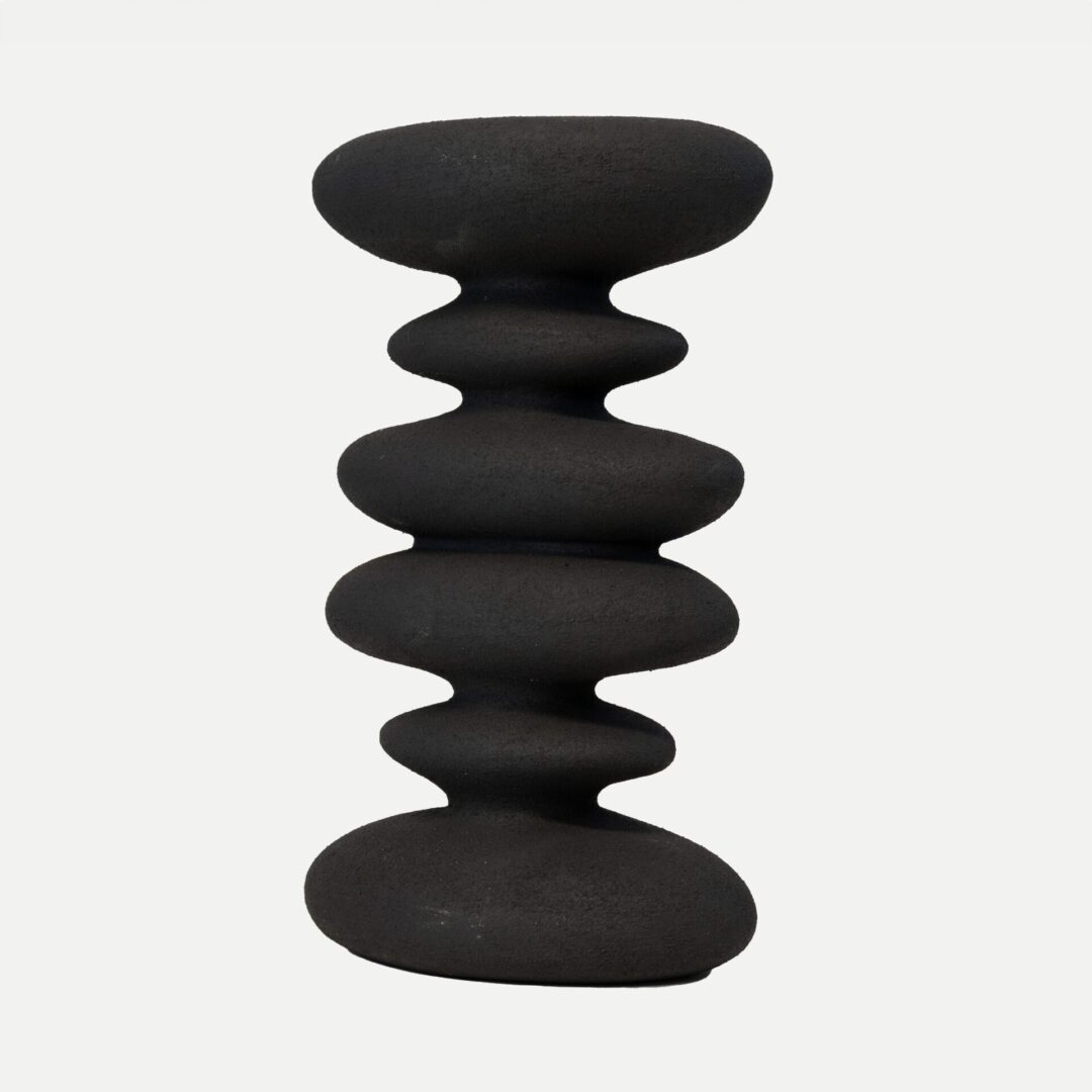 CYBE-VASE-TIA-BLK-1-scaled-1-1080x1080